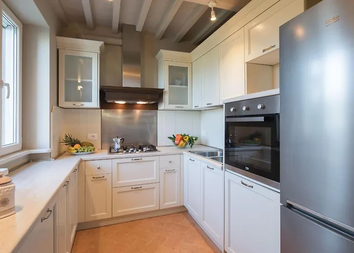 Chiara קורטונה