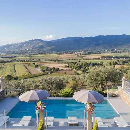 Chiara Villa *